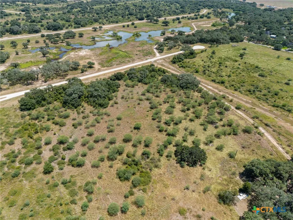 10 Sydnie Ranch Road Inez, TX 77968