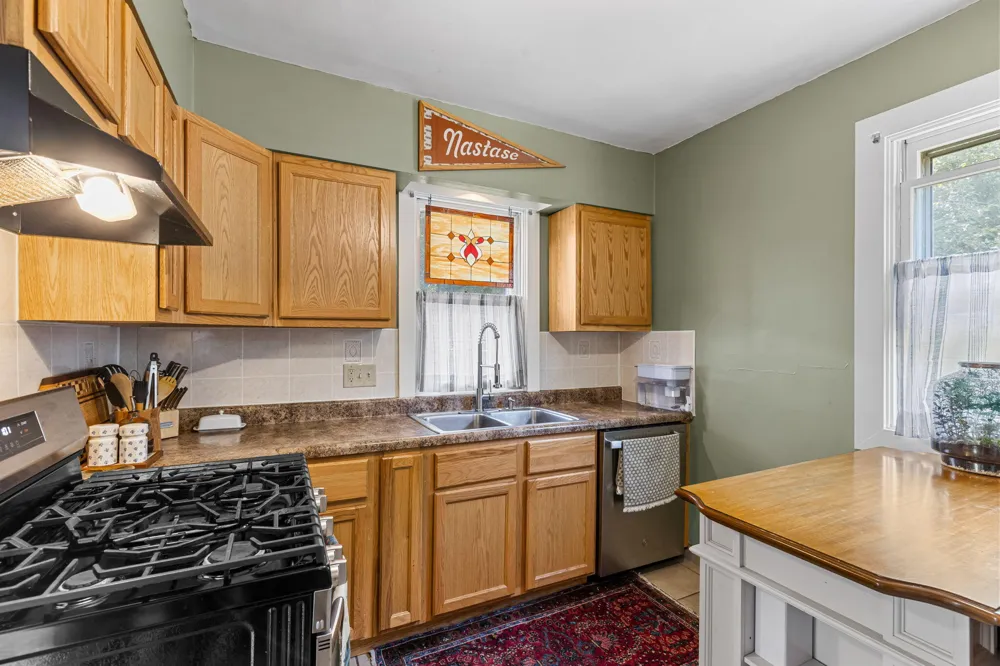 1450 Walker Avenue NW Grand Rapids, MI 49504