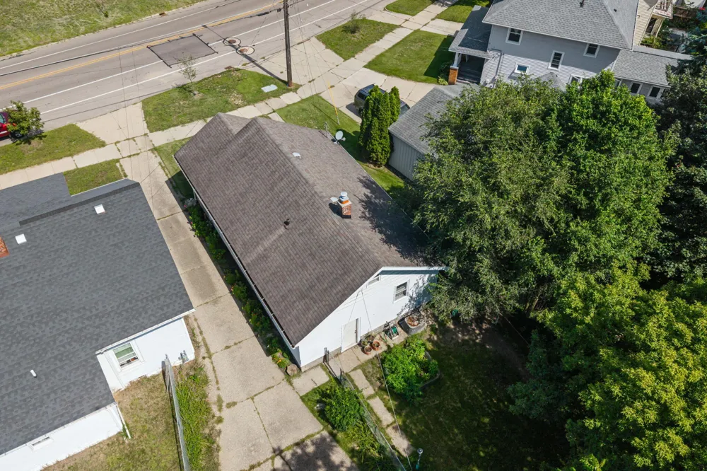1450 Walker Avenue NW Grand Rapids, MI 49504