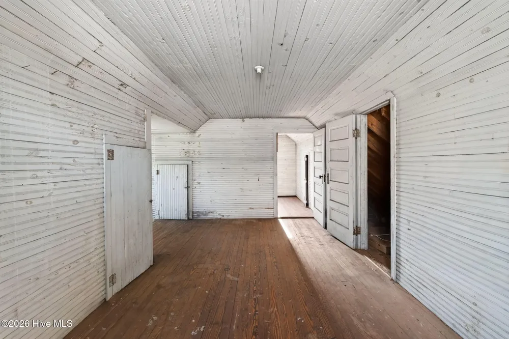 301 NW Railroad Street Pikeville, NC 27863