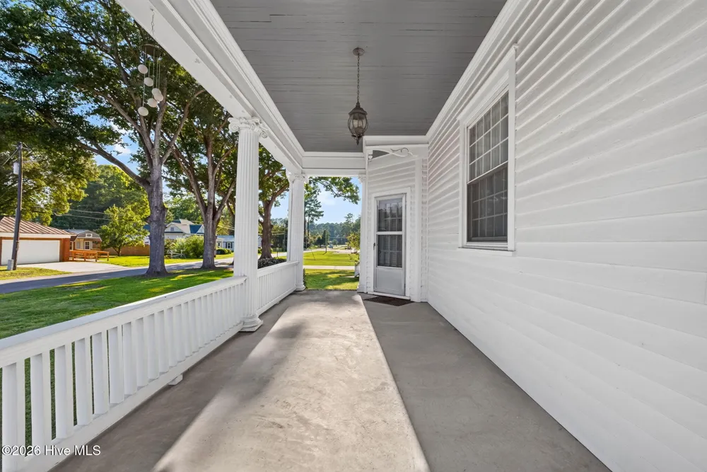 301 NW Railroad Street Pikeville, NC 27863