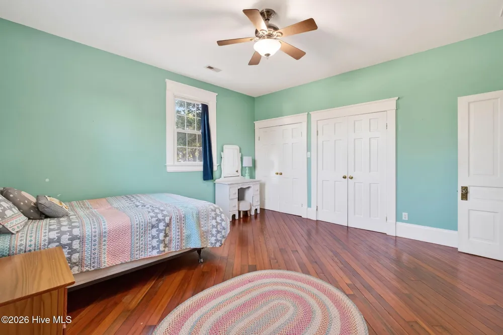 301 NW Railroad Street Pikeville, NC 27863