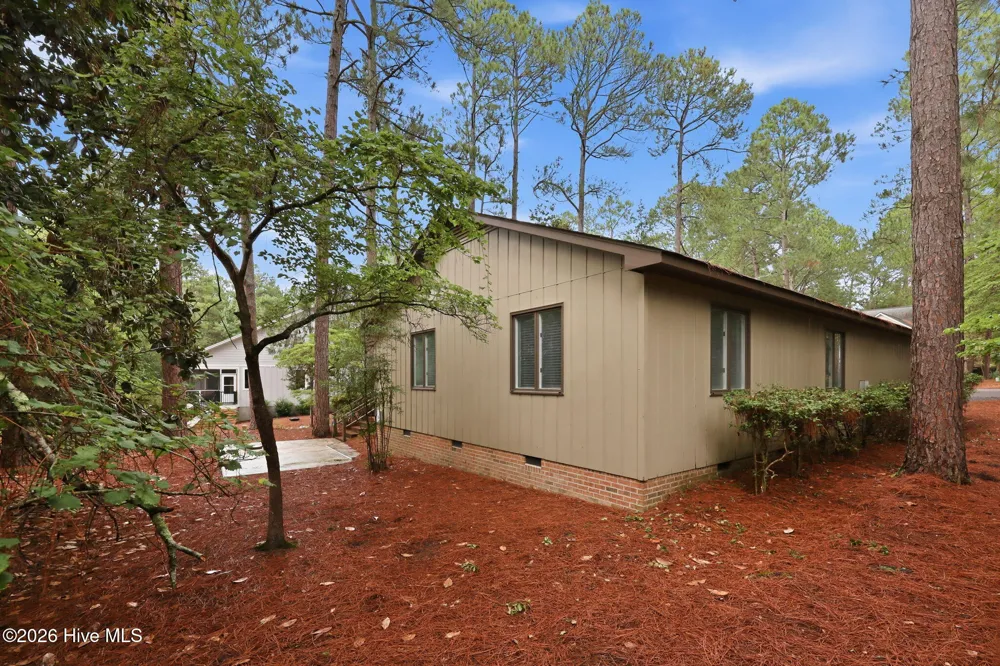 215 Merion Circle Pinehurst, NC 28374