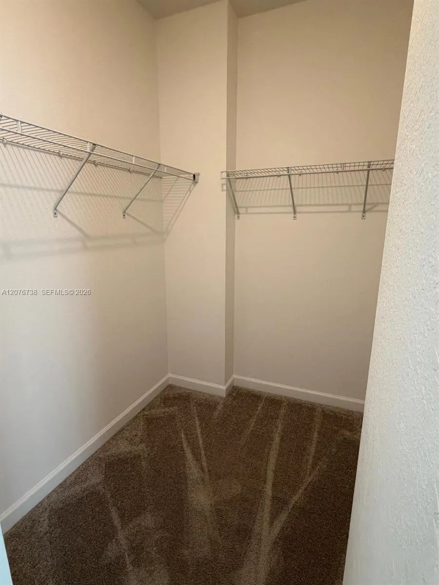 692 SE 13th Ct Homestead, FL 33034