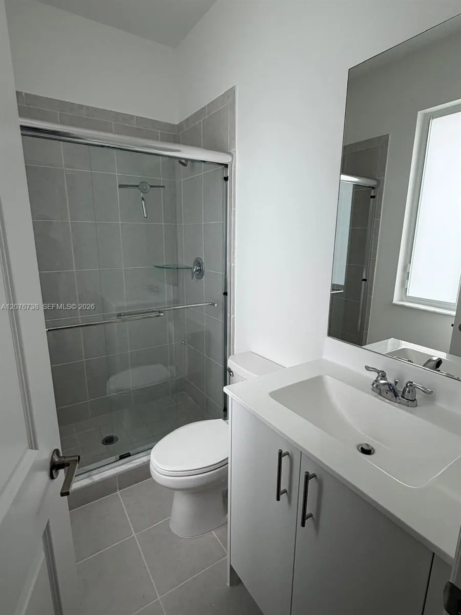 692 SE 13th Ct Homestead, FL 33034