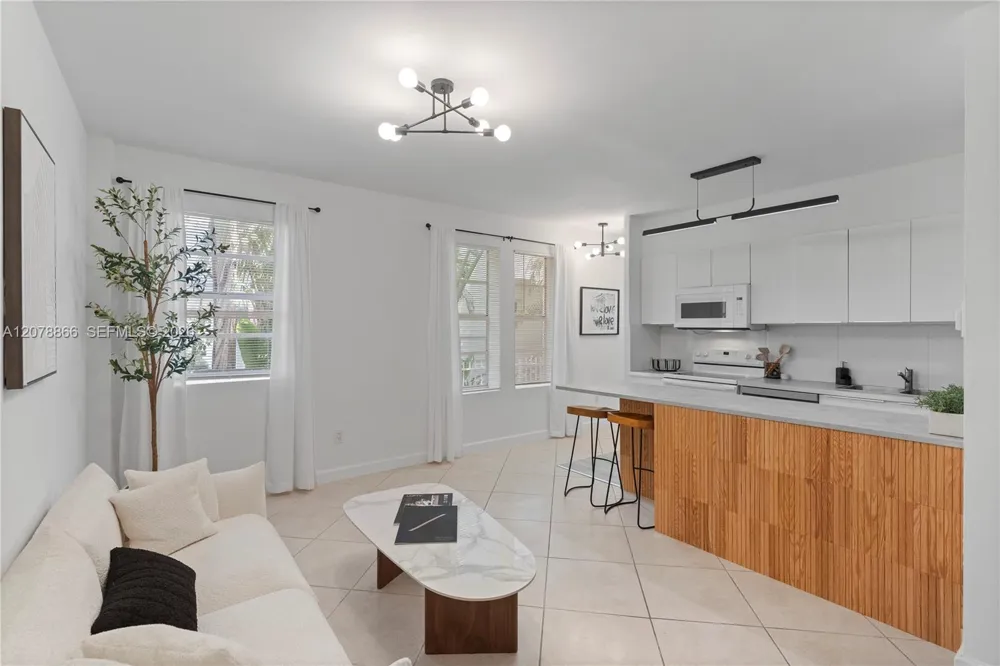 1559 Michigan Ave #102 Miami Beach, FL 33139