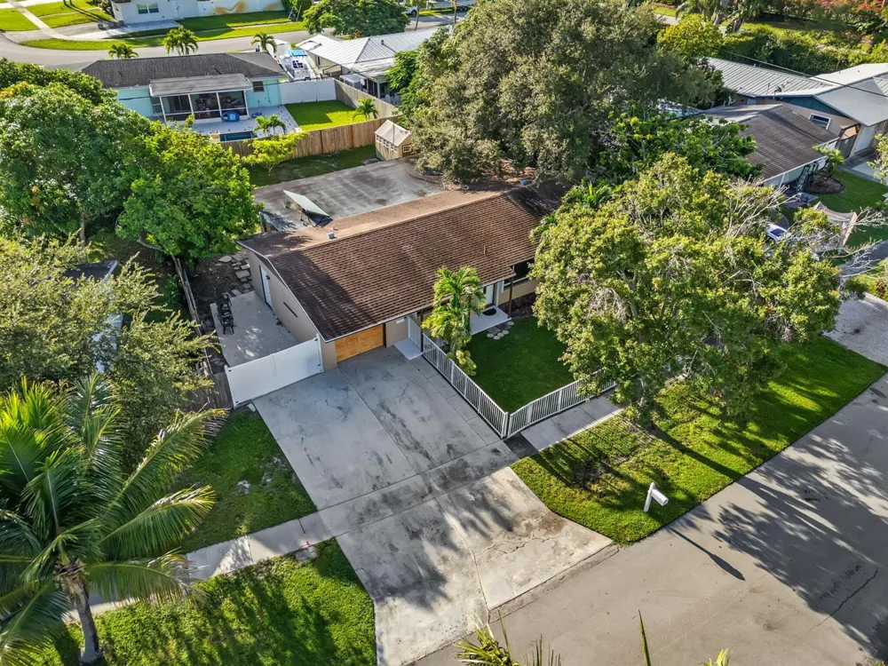 3428 Capri Road Palm Beach Gardens, FL 33410