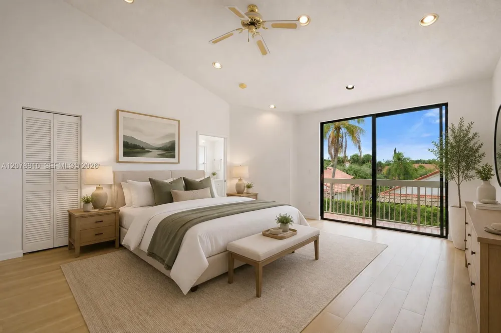 21378 Marina Cove Cir #11-B Aventura, FL 33180
