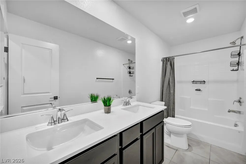 3062 Mountain Bay Avenue Las Vegas, NV 89139