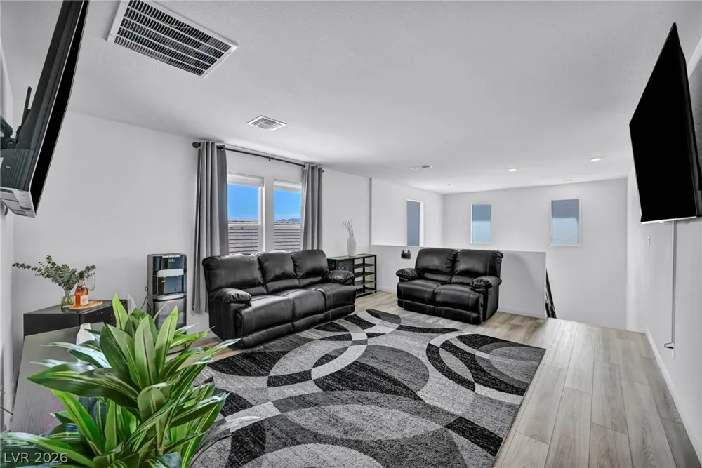 3062 Mountain Bay Avenue Las Vegas, NV 89139