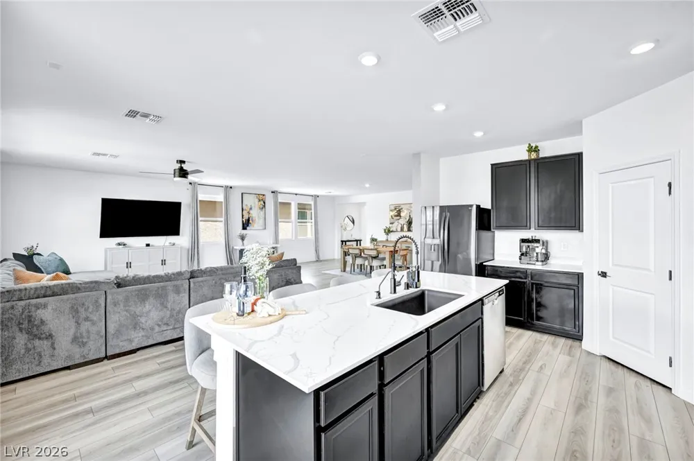 3062 Mountain Bay Avenue Las Vegas, NV 89139