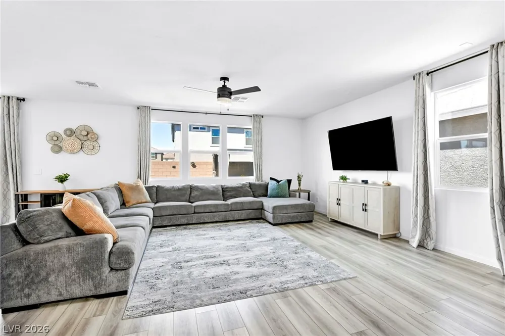 3062 Mountain Bay Avenue Las Vegas, NV 89139