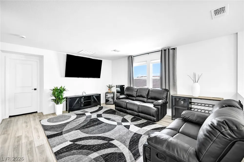3062 Mountain Bay Avenue Las Vegas, NV 89139