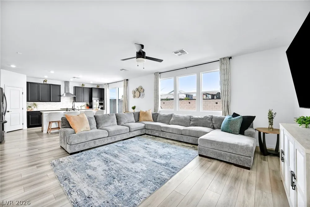 3062 Mountain Bay Avenue Las Vegas, NV 89139