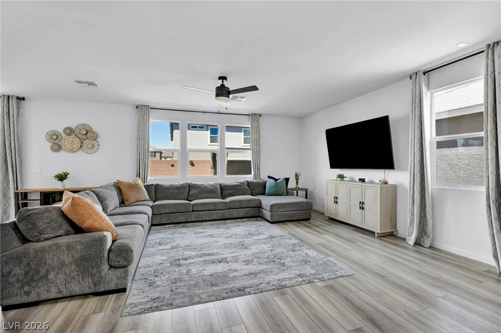 3062 Mountain Bay Avenue Las Vegas, NV 89139