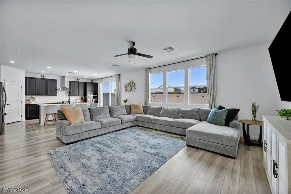 3062 Mountain Bay Avenue Las Vegas, NV 89139
