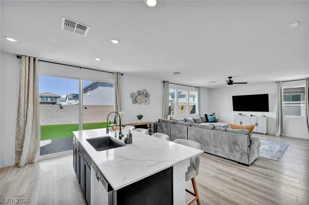 3062 Mountain Bay Avenue Las Vegas, NV 89139