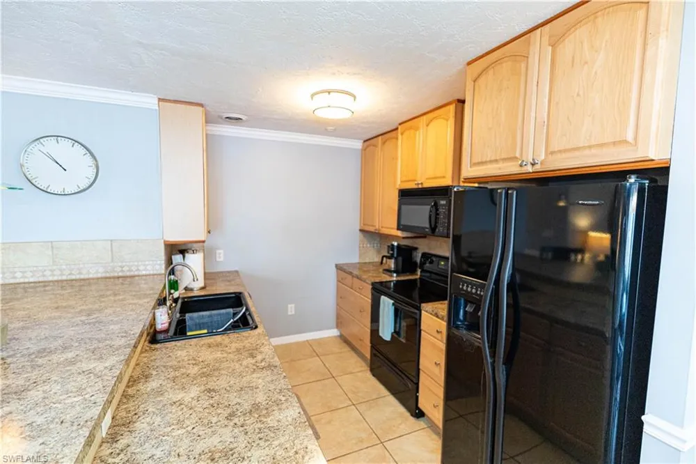 3225 E Riverside Drive #48D Fort Myers, FL 33916