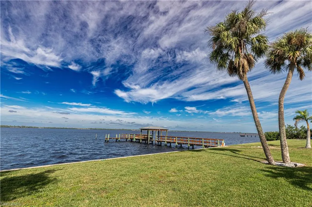 3225 E Riverside Drive #48D Fort Myers, FL 33916