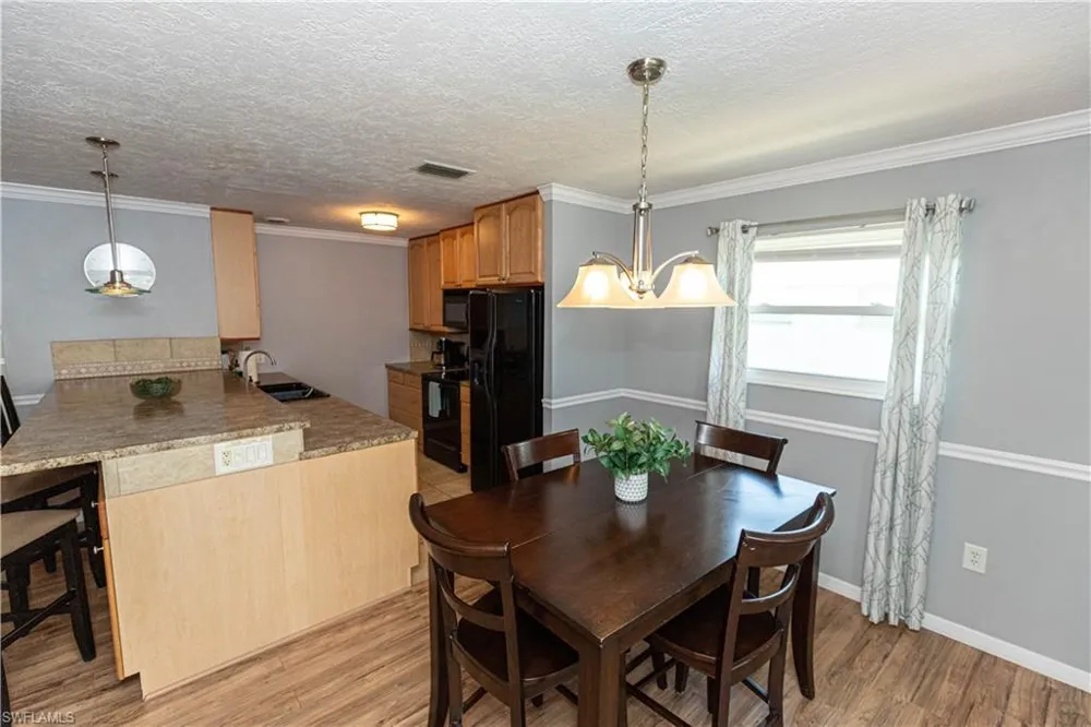 3225 E Riverside Drive #48D Fort Myers, FL 33916