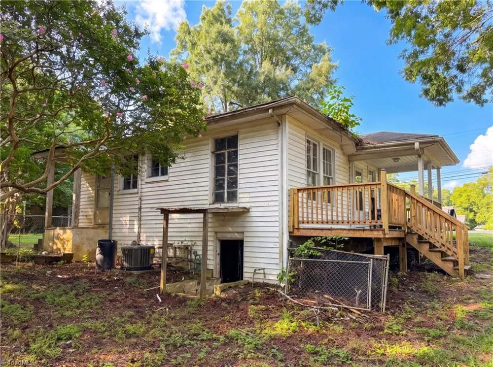 2656 Old US Highway 64 Lexington, NC 27295