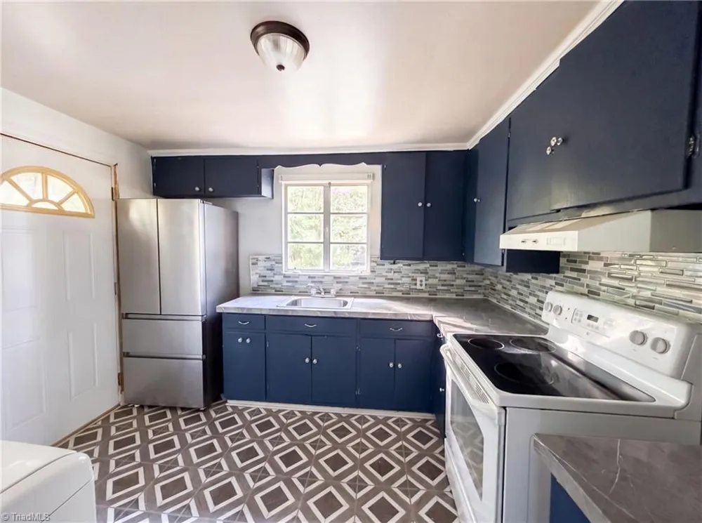 2656 Old US Highway 64 Lexington, NC 27295