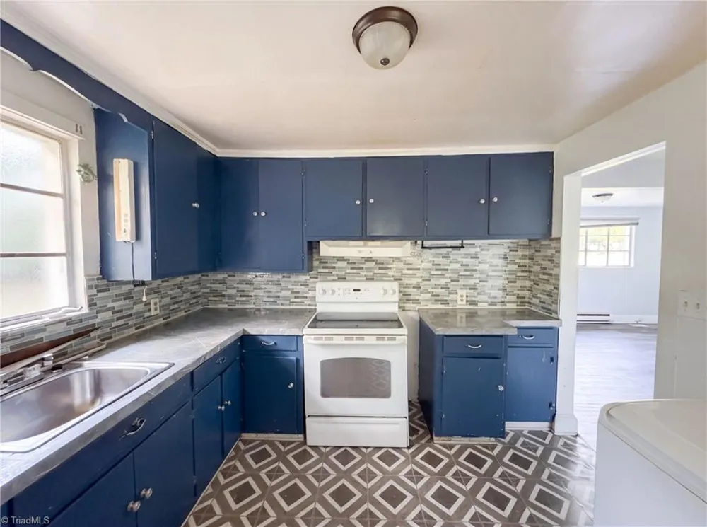 2656 Old US Highway 64 Lexington, NC 27295