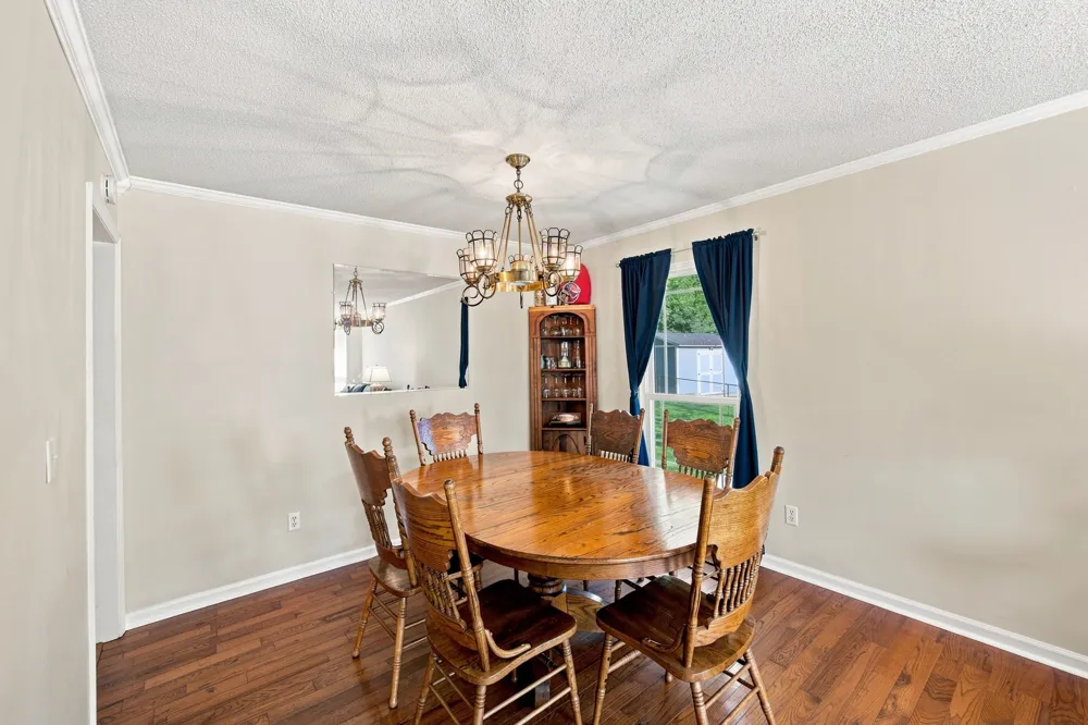 202 Ashlin Woods Dr NE Cleveland, TN 37312