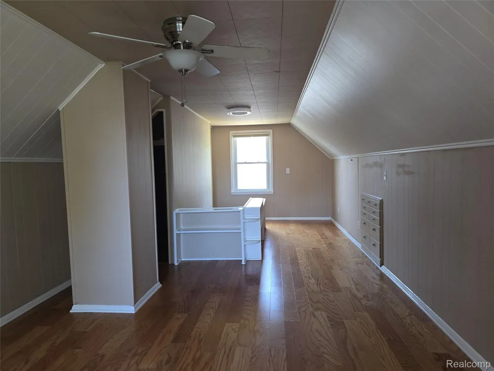 534 Ardmore Drive Ferndale City, MI 48220