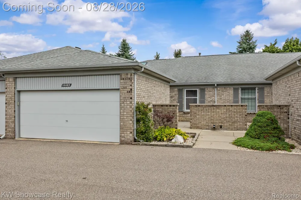 14465 Foy Creek Court Shelby Charter Township, MI 48315