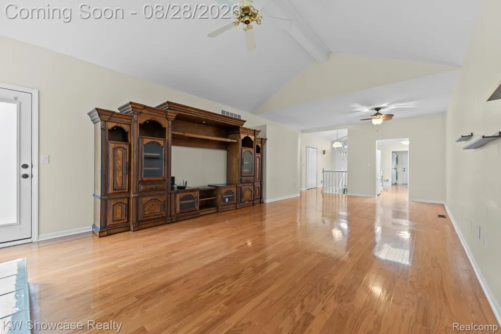14465 Foy Creek Court Shelby Charter Township, MI 48315