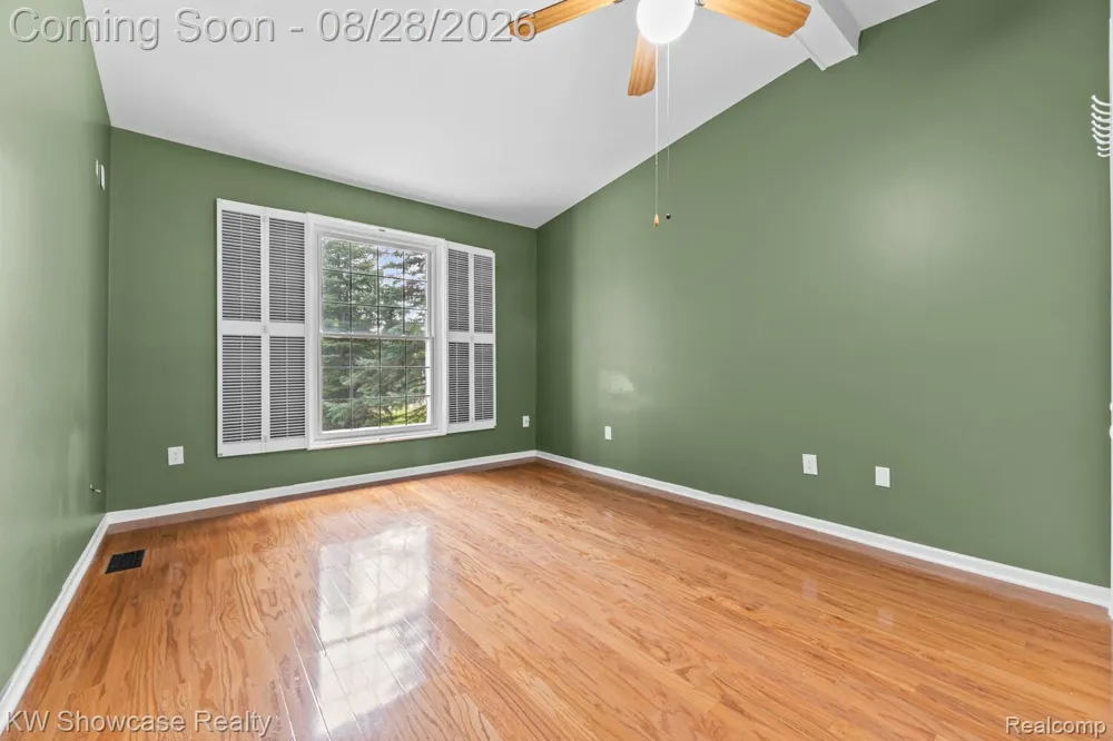 14465 Foy Creek Court Shelby Charter Township, MI 48315