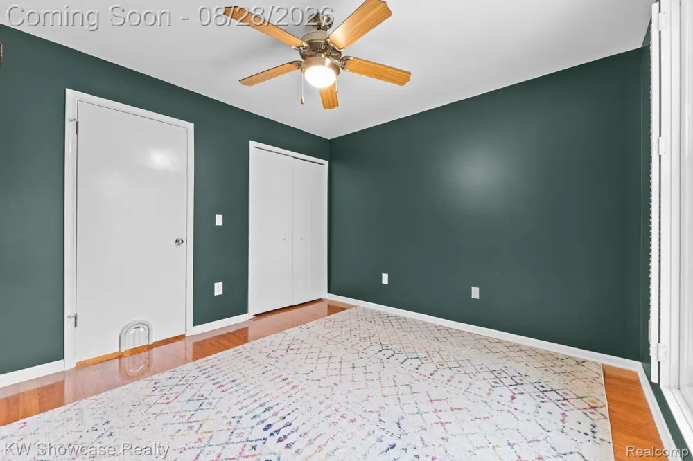 14465 Foy Creek Court Shelby Charter Township, MI 48315