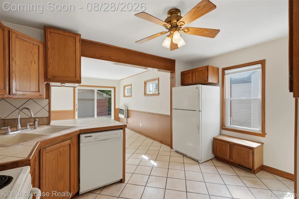 3829 Williams Street Dearborn City, MI 48124