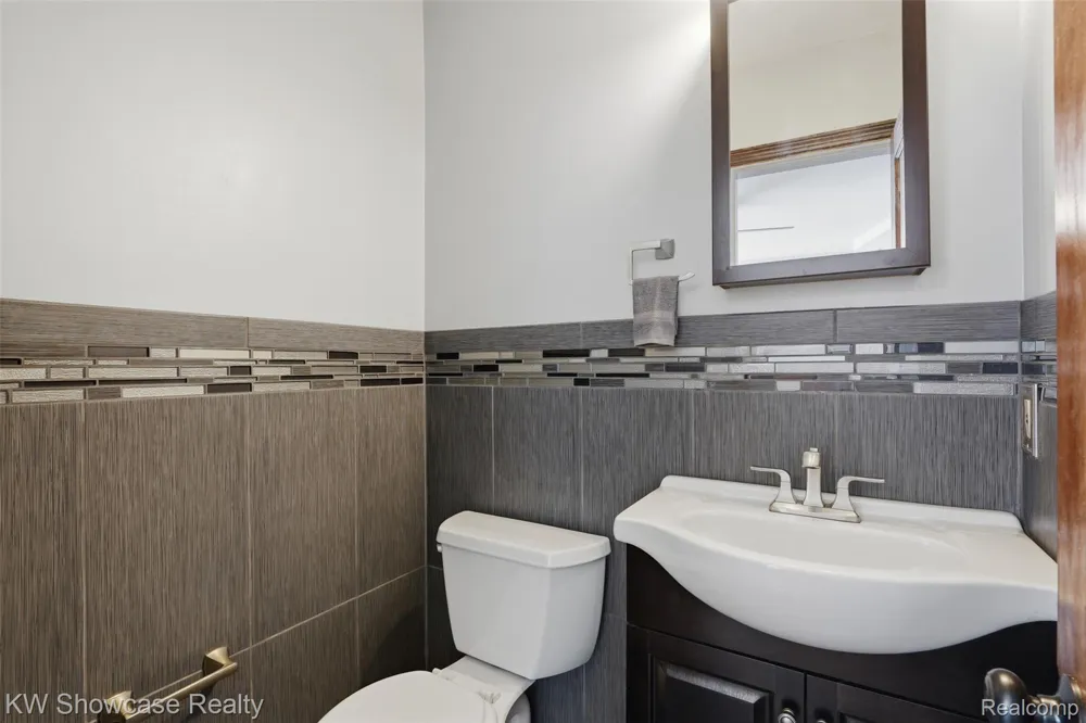3829 Williams Street Dearborn City, MI 48124