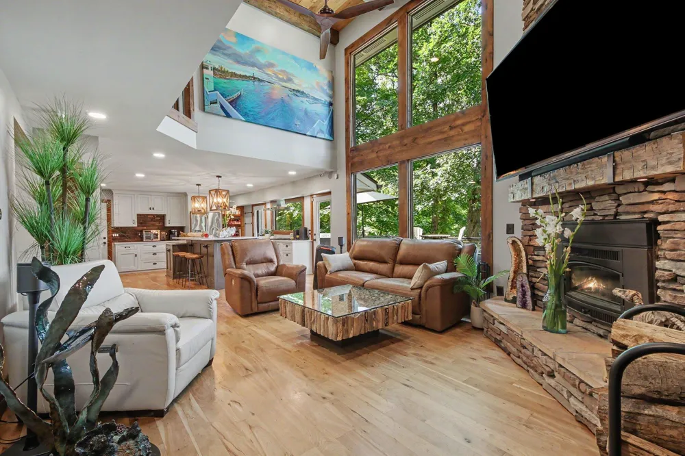 7373 Thornapple Dales Drive SE Caledonia Township, MI 49302