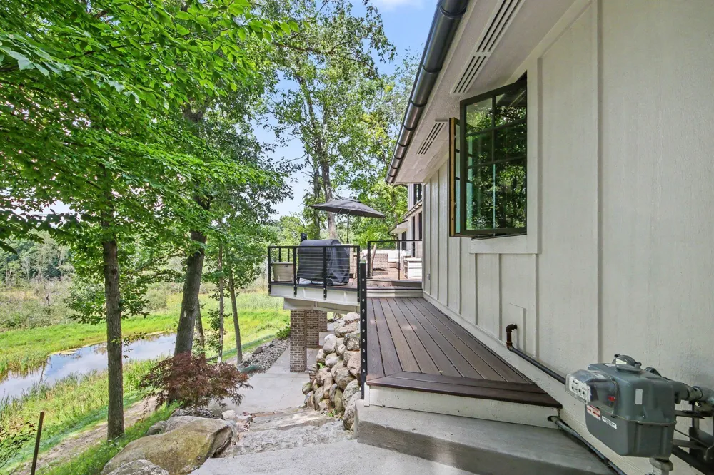 7373 Thornapple Dales Drive SE Caledonia Township, MI 49302
