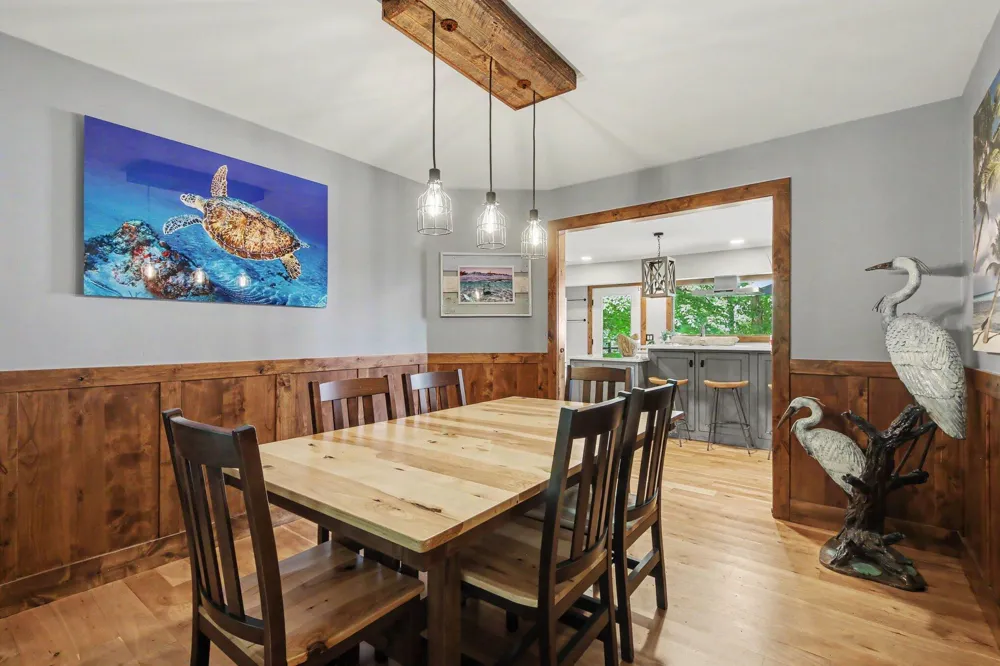 7373 Thornapple Dales Drive SE Caledonia Township, MI 49302