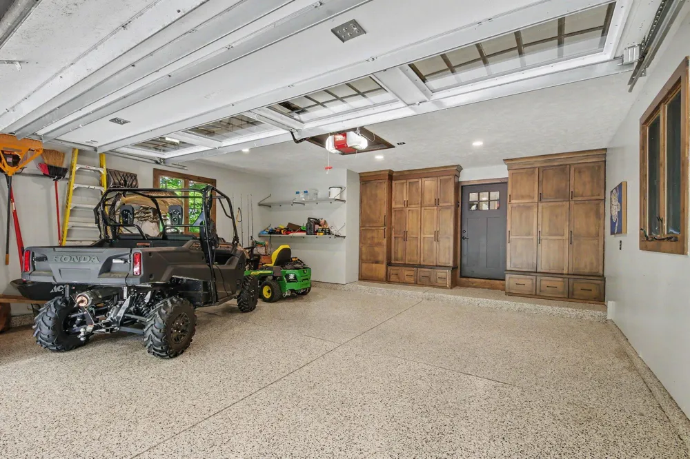 7373 Thornapple Dales Drive SE Caledonia Township, MI 49302