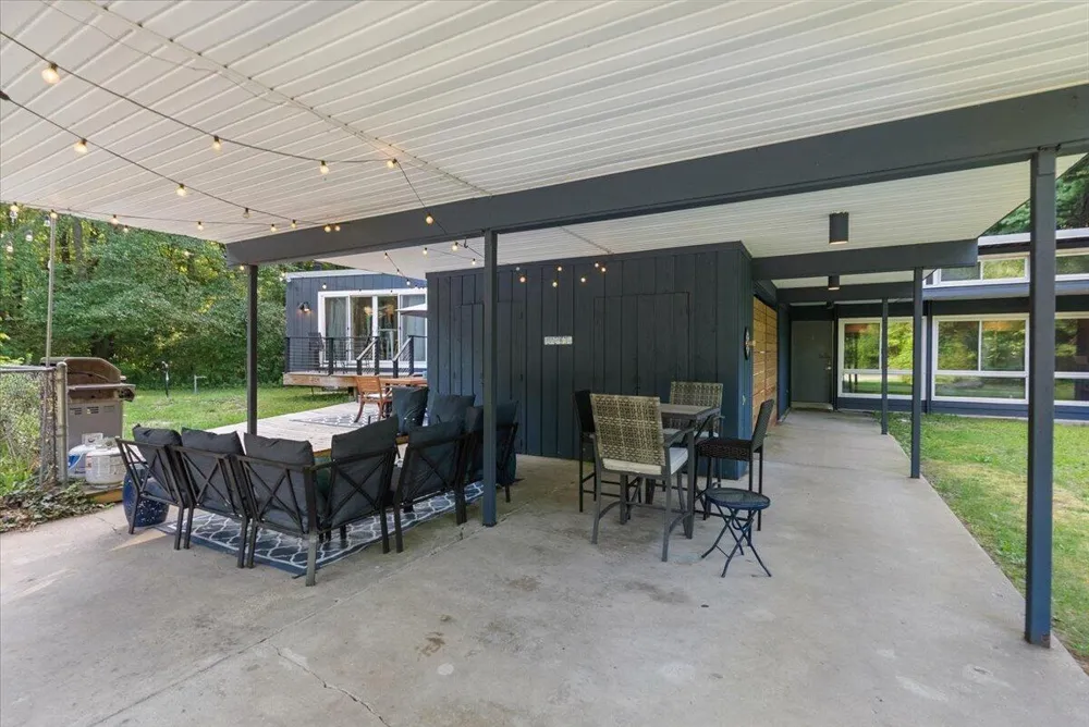18830 77th Street South Haven Charter Township, MI 49090