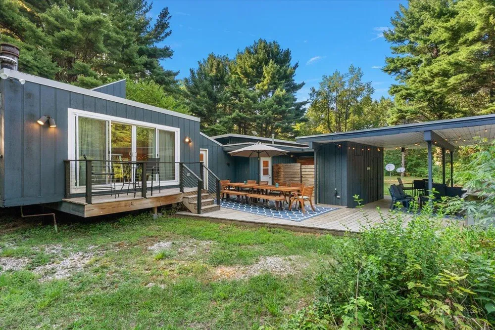 18830 77th Street South Haven Charter Township, MI 49090
