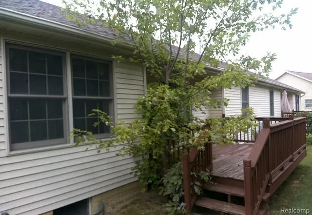 3149 Rotterdam Drive #69 Vienna Charter Township, MI 48420