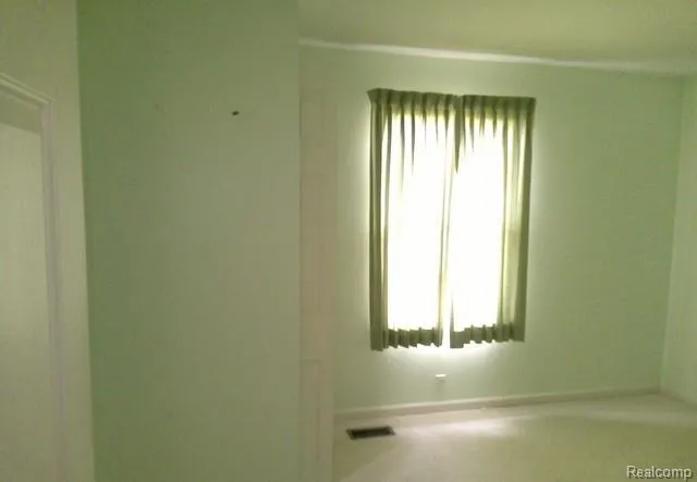 3149 Rotterdam Drive #69 Vienna Charter Township, MI 48420