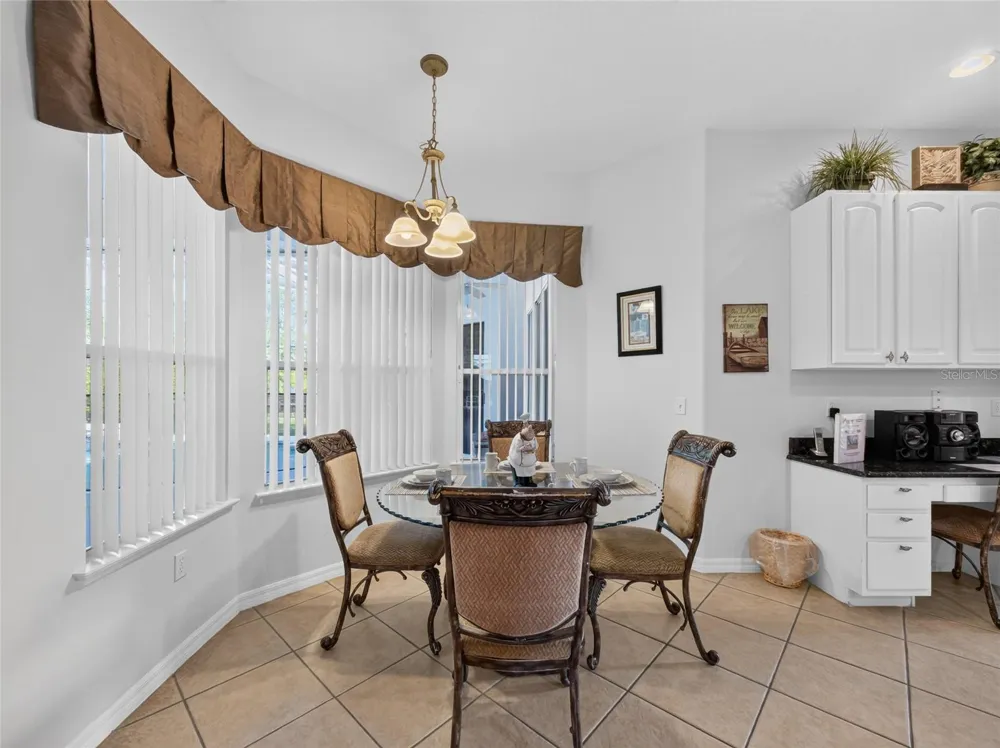 219 BLUE HERON COURT Davenport, FL 33837