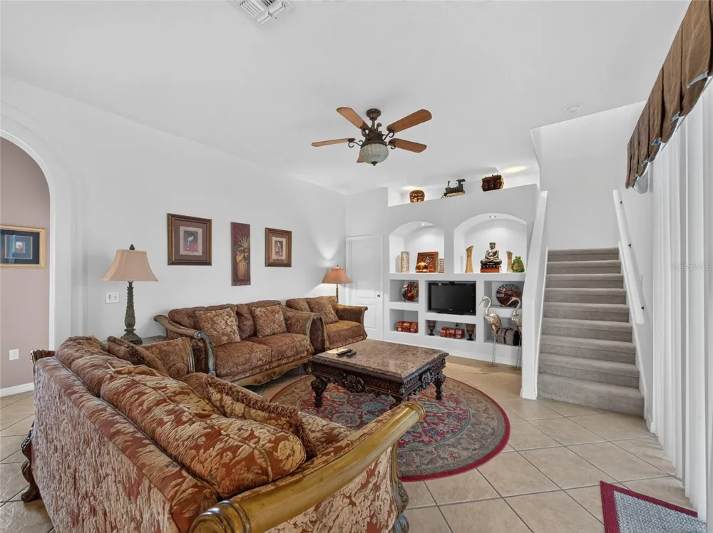 219 BLUE HERON COURT Davenport, FL 33837