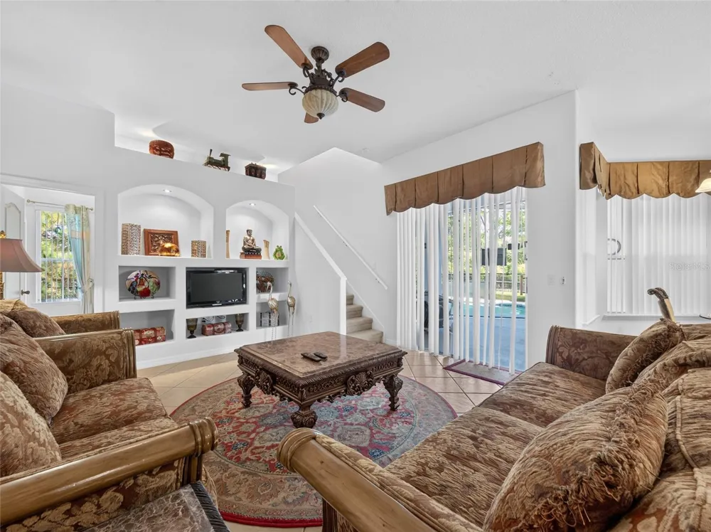 219 BLUE HERON COURT Davenport, FL 33837