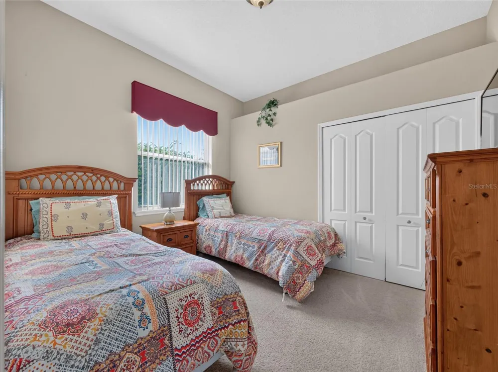 219 BLUE HERON COURT Davenport, FL 33837