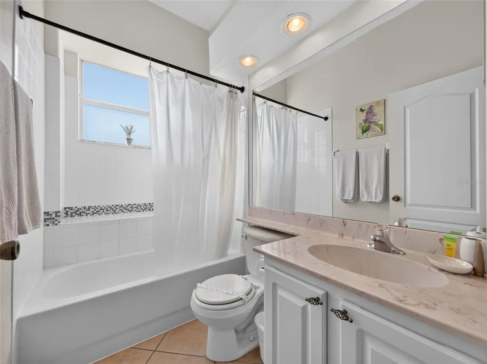 219 BLUE HERON COURT Davenport, FL 33837