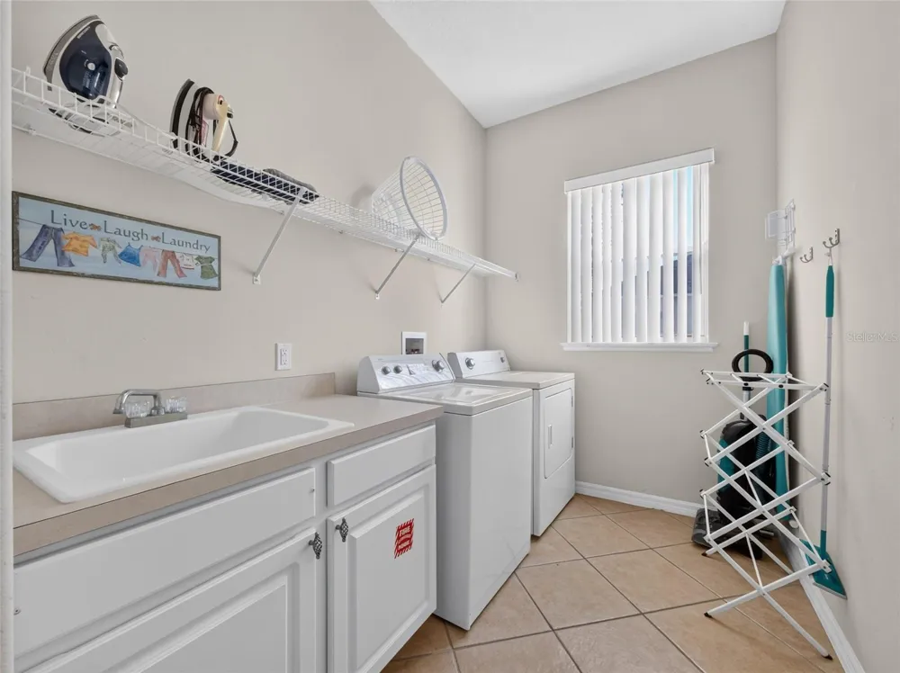 219 BLUE HERON COURT Davenport, FL 33837