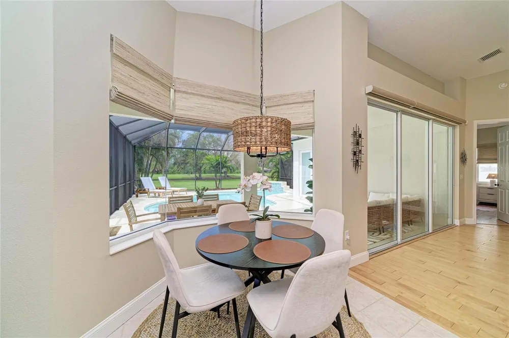 6690 TAILFEATHER WAY Bradenton, FL 34203